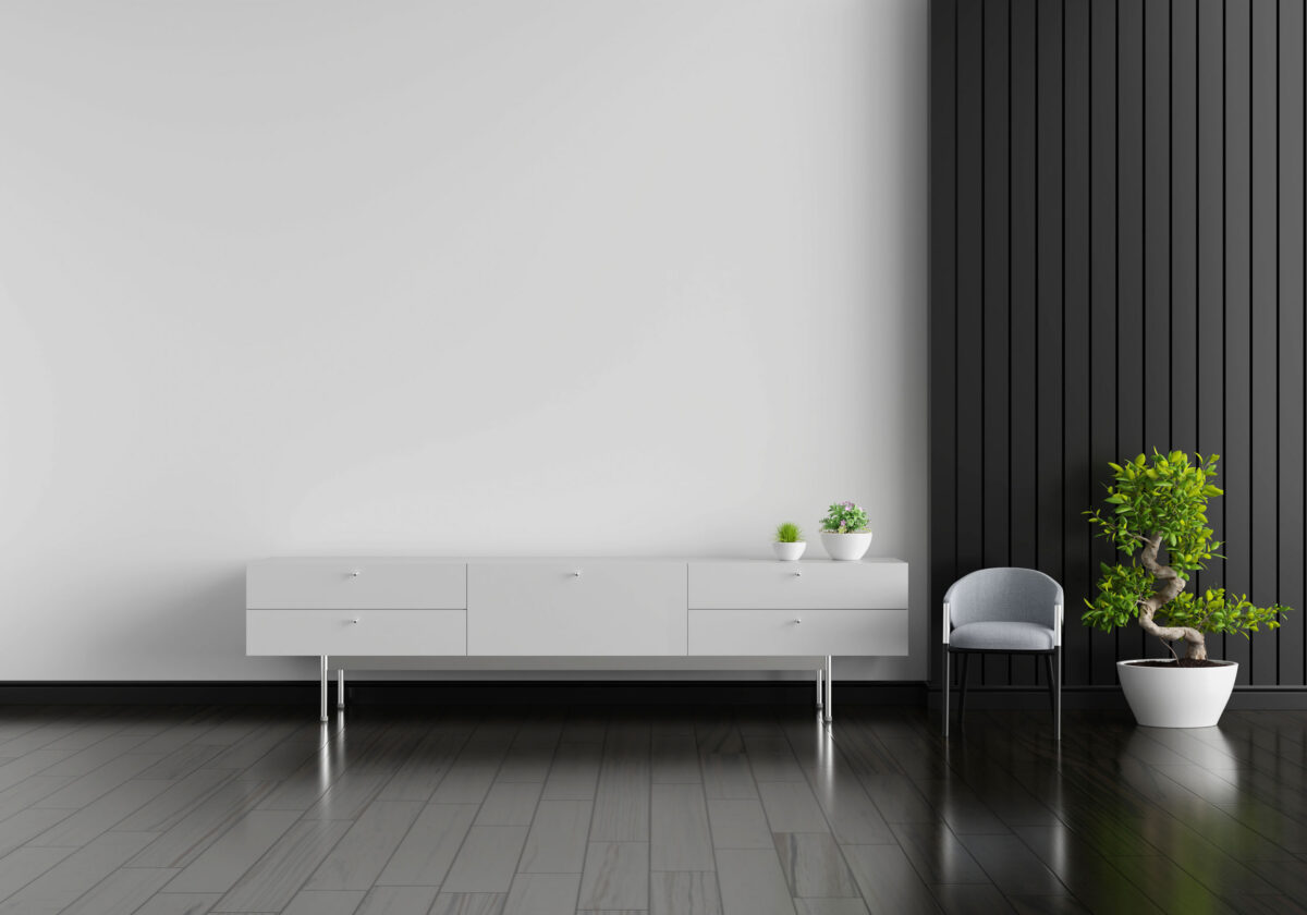 Layzee Lounge white sideboard